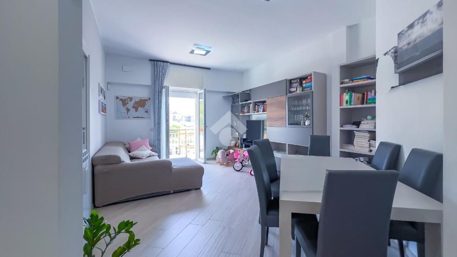 Apartamento T3 em Formia, Italy N.º 311405