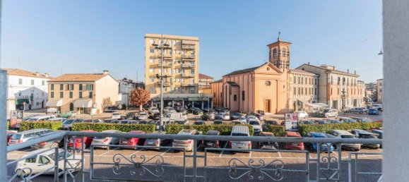 Apartamento de 3 divisões em Bondeno, Italy N.º 30158 17