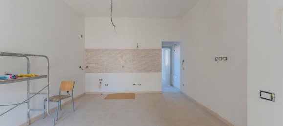 Apartamento de 3 divisões em Bondeno, Italy N.º 30158 15