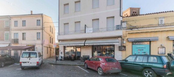 Apartamento de 3 divisões em Bondeno, Italy N.º 30158 21