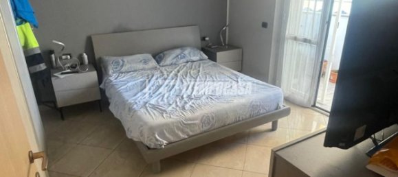 Квартира с 3 комнатами в Дезио, Италия № 274463 4