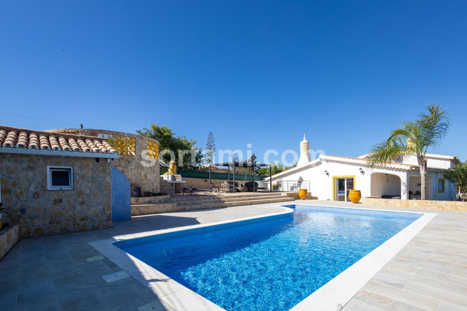 5 bedrooms House in Quarteira, Portugal No. 312548