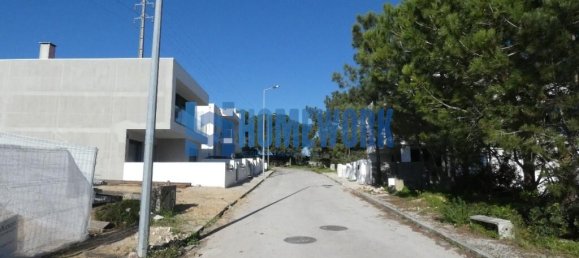 Земельный участок 257м² в Алмада, Португалия № 60843 12