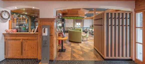 Hôtel à Ostalbkreis, Germany 1522m² No. 39714 4