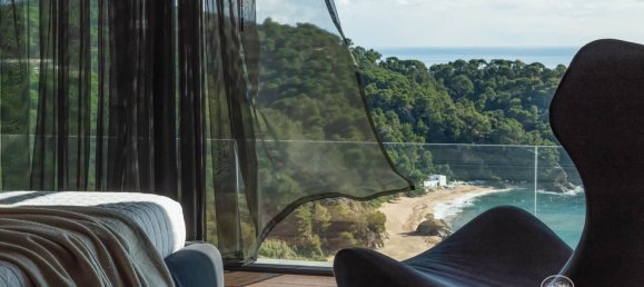 6 bedrooms Villa in Lloret de Mar, Spain No. 11307 2