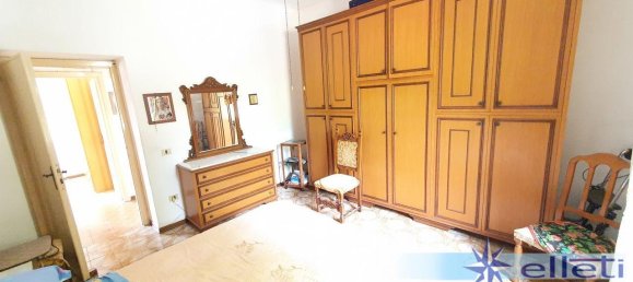 4 rooms Apartment in Massa, Italy No. 237622 32