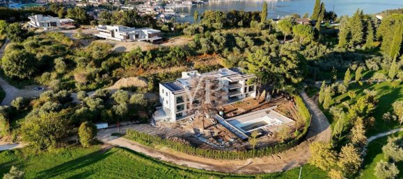 3-salle Penthouse à Salò, Italy No. 18525 12