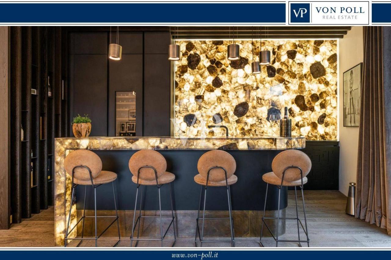 3-salle Penthouse à Salò, Italy No. 18525