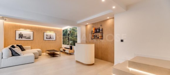 4 Schlafzimmer Doppelhaus in Marbella, Spain, Nr. 128932 13