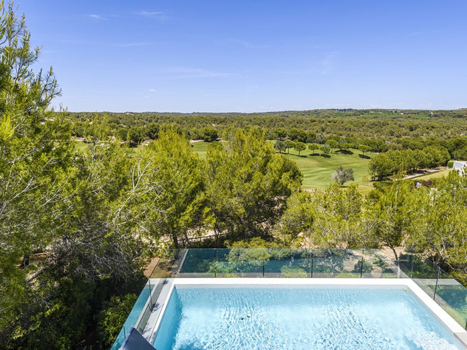 3 bedrooms Villa in Dehesa De Campoamor, Spain No. 189217