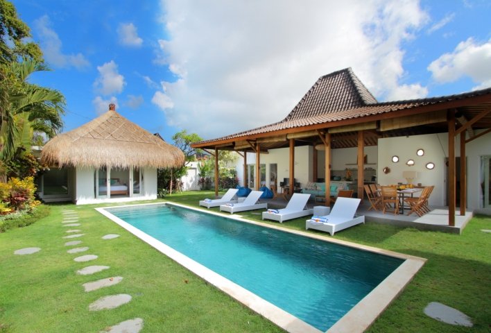 4 Schlafzimmer Villa in Seminyak, Indonesia, Nr. 3360