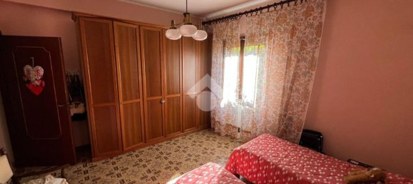 2 Schlafzimmer Wohnung in Subiaco, Italy, Nr. 353020 14
