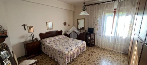 2 Schlafzimmer Wohnung in Subiaco, Italy, Nr. 353020 10