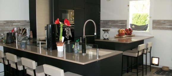 5 bedrooms House in Villers-Cotterets, France No. 191510 2