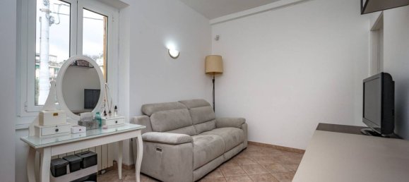 6 bedrooms Villa in Genoa, Italy No. 297619 24