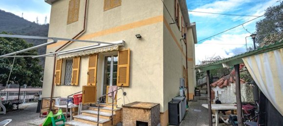 6 bedrooms Villa in Genoa, Italy No. 297619 11