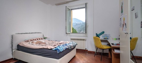 6 bedrooms Villa in Genoa, Italy No. 297619 20