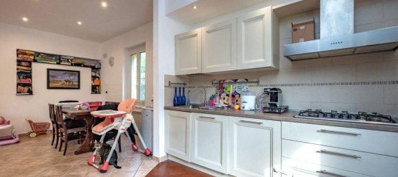 6 bedrooms Villa in Genoa, Italy No. 297619 17