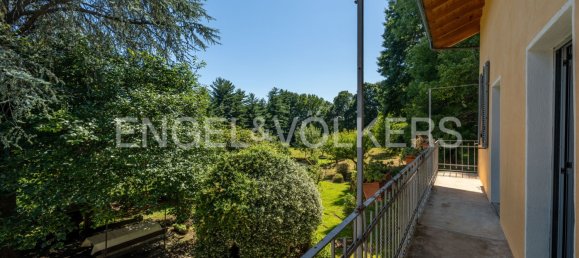 4 chambres Villa à Brebbia, Italy No. 131290 6