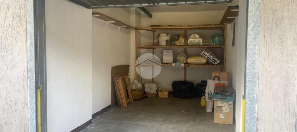 1 room Garage in Collegno, Italy No. 154777 2