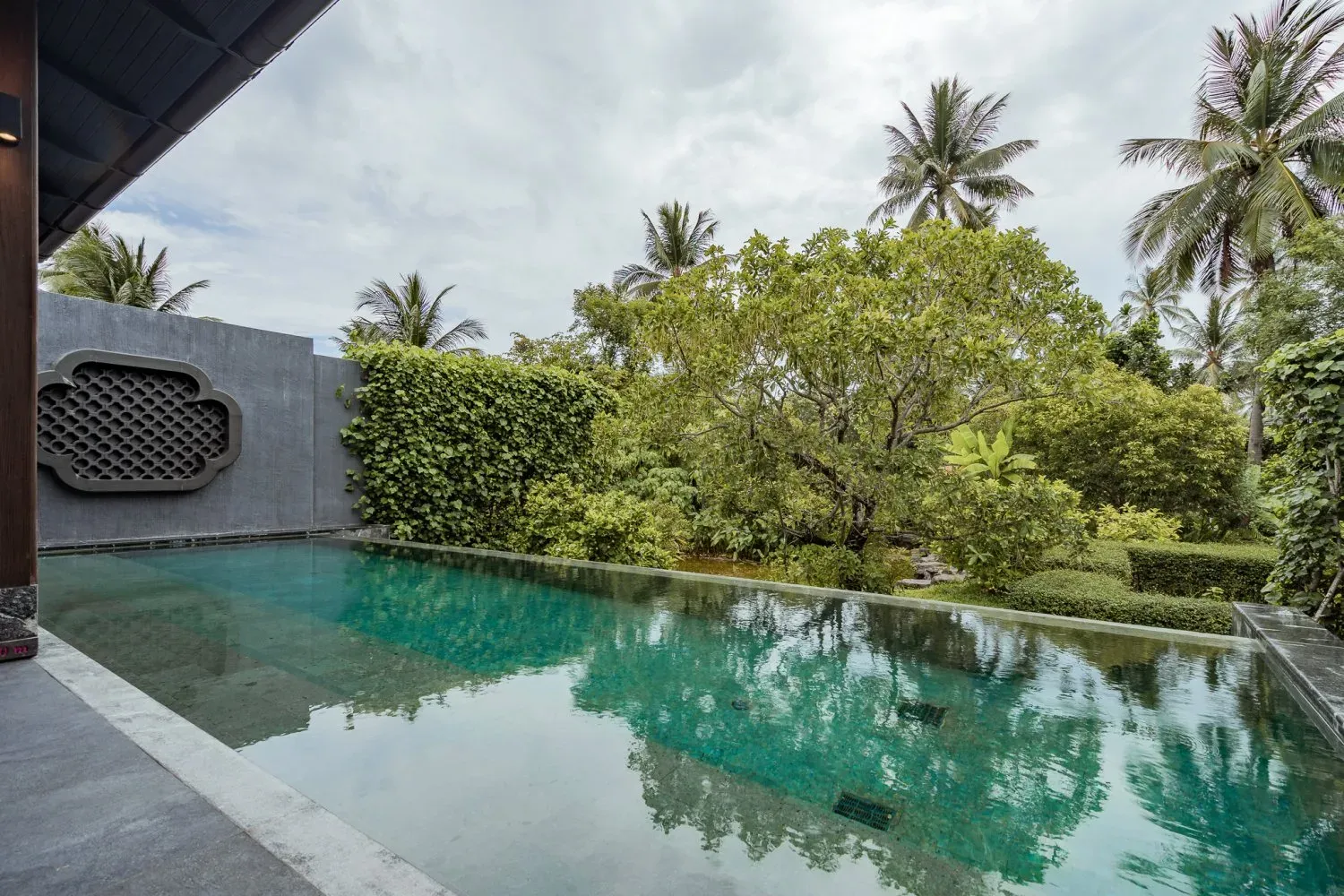 2 bedrooms House for sale in Naithon Beach, Phuket, Southern Thailand, Thailand № 80301