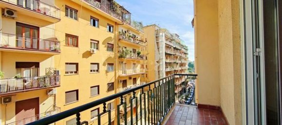 5 rooms Apartment in Palermo, Italy No. 52253 19