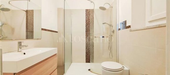 5 rooms Apartment in Palermo, Italy No. 52253 18