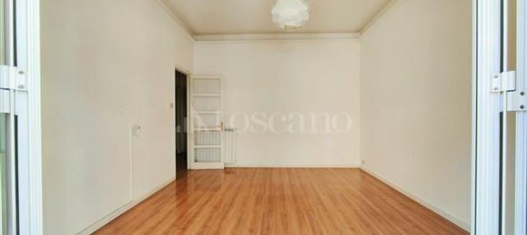 5 rooms Apartment in Palermo, Italy No. 52253 7