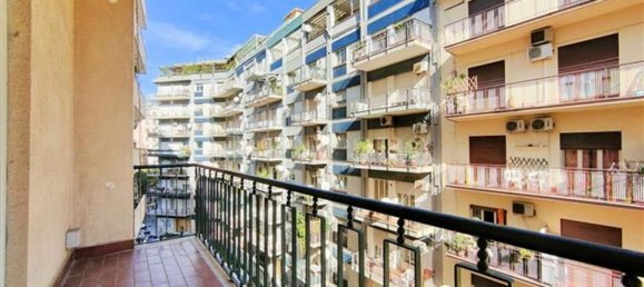 5 rooms Apartment in Palermo, Italy No. 52253 17