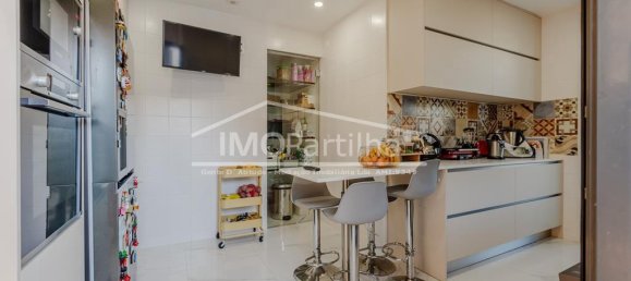 5 bedrooms House in Cascais, Portugal No. 120220 2