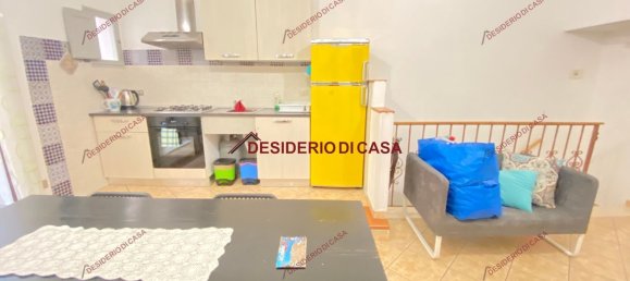 Квартира с 3 комнатами в Чефалу, Италия № 162561 2