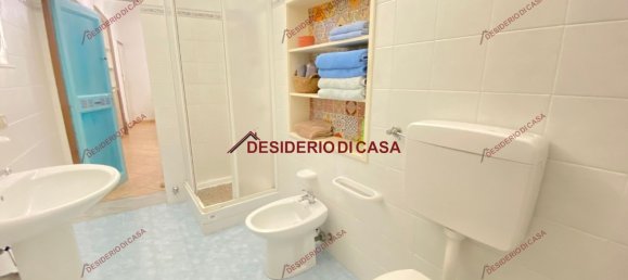 Квартира с 3 комнатами в Чефалу, Италия № 162561 19