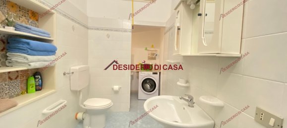 Квартира с 3 комнатами в Чефалу, Италия № 162561 20