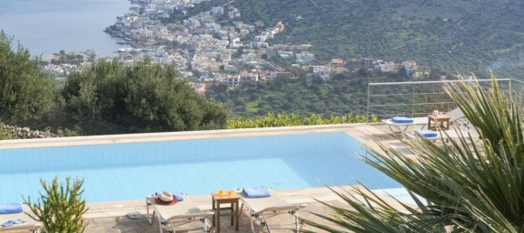 5 bedrooms Villa in Agios Nikolaos, Greece No. 6217 3
