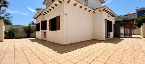 Casa de 4 dormitorios en La Zenia, Spain No. 176559 24