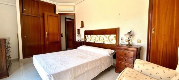 Casa de 4 dormitorios en La Zenia, Spain No. 176559 10