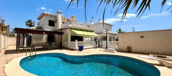 Casa de 4 dormitorios en La Zenia, Spain No. 176559 21