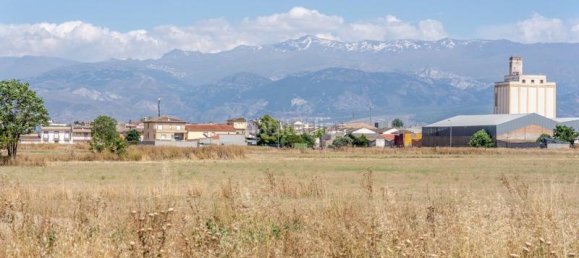 801m² Land in Santa Fe, Spain No. 101824 2