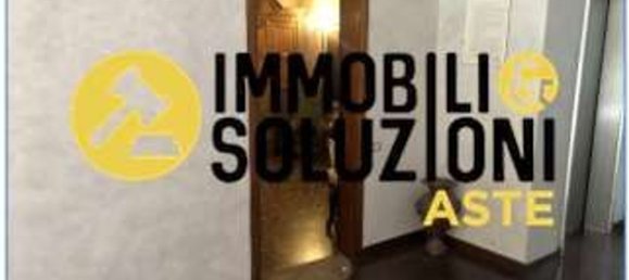 5 rooms Apartment in Treviglio, Italy No. 6100 8