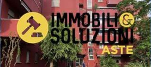 5 rooms Apartment in Treviglio, Italy No. 6100 4