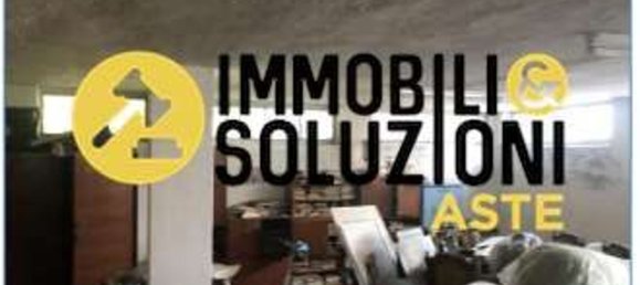 5 rooms Apartment in Treviglio, Italy No. 6100 31