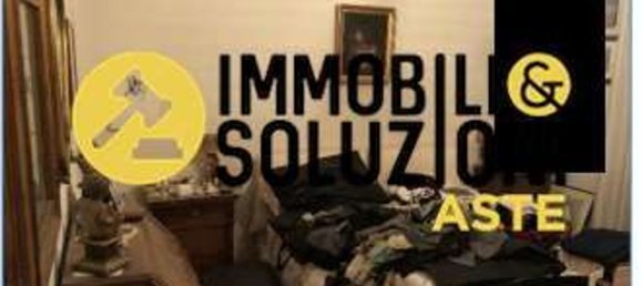 5 rooms Apartment in Treviglio, Italy No. 6100 17