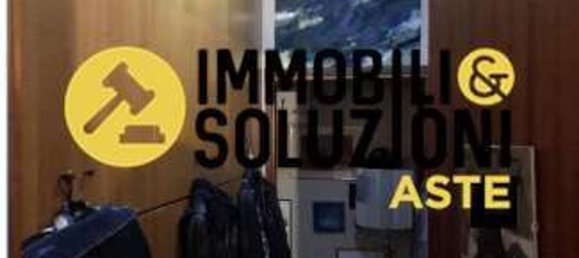 5 rooms Apartment in Treviglio, Italy No. 6100 21