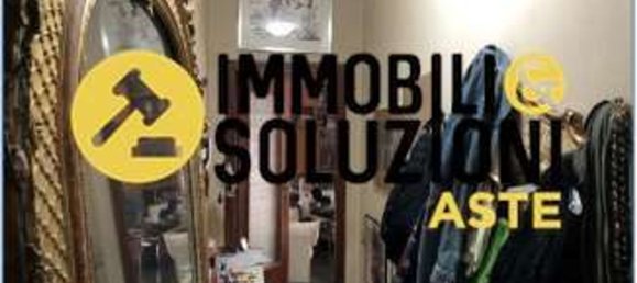 5 rooms Apartment in Treviglio, Italy No. 6100 9