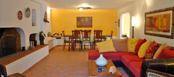 6 غرف نوم فيلا في Saronida, Greece رقم 6856 4