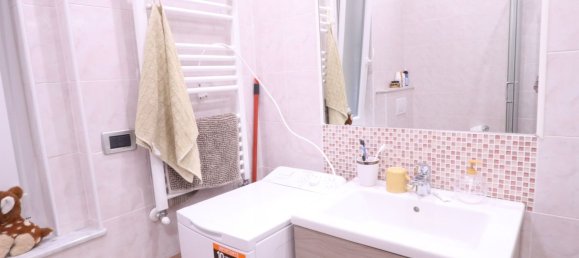 Apartamento de 2 dormitorios en Genoa, Italy No. 335702 19