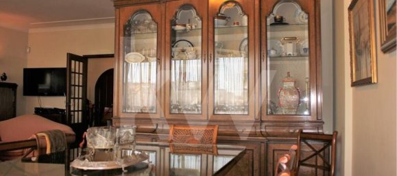 3 bedrooms Apartment in Lisbon, Portugal No. 69173 3