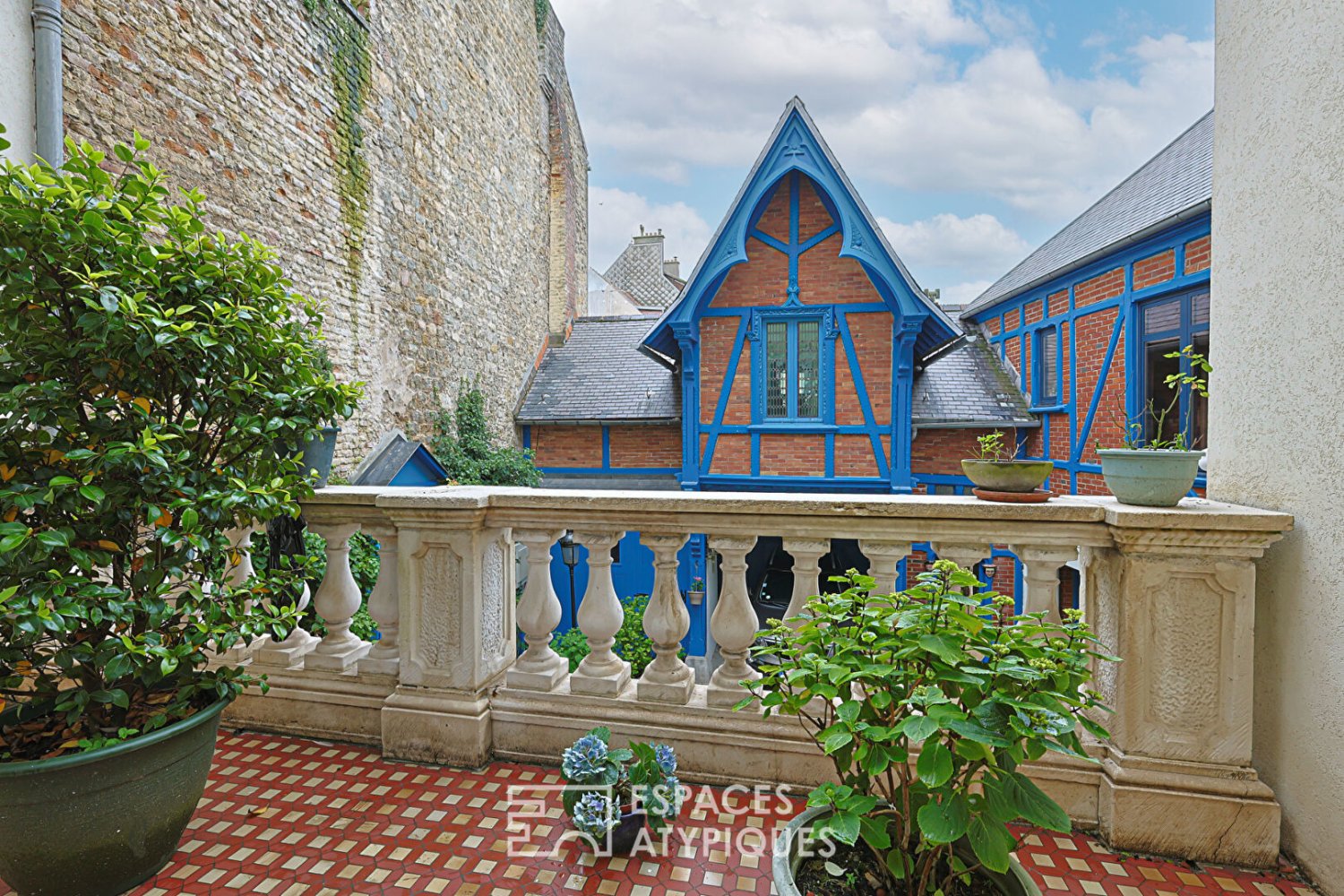 7 bedrooms Townhouse in Boulogne-sur-Mer, France No. 61952