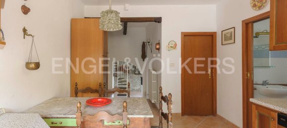 Дом с 10 комнатами в Пьяноро, Италия № 125668 9