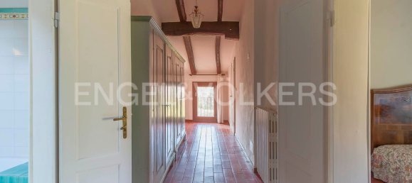 Дом с 10 комнатами в Пьяноро, Италия № 125668 20